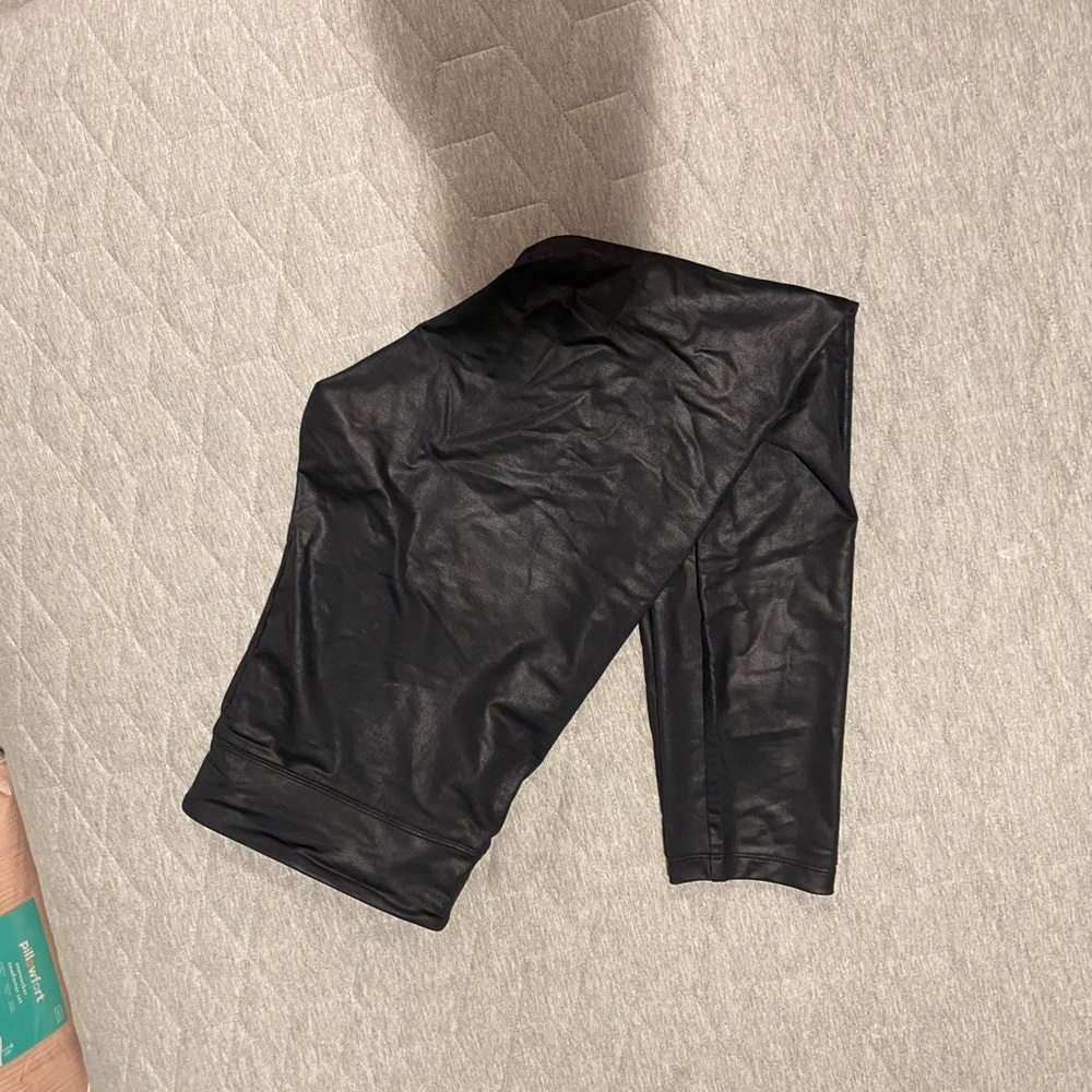 The Drop faux leather leggings. Xl